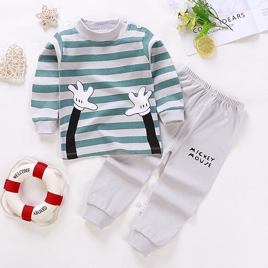 Pantaloni invernali per bambini a maniche lunghe o collo T-shirt Set pantaloni larghi casual da 2 pezzi in cotone con stampe di cartoni animati
