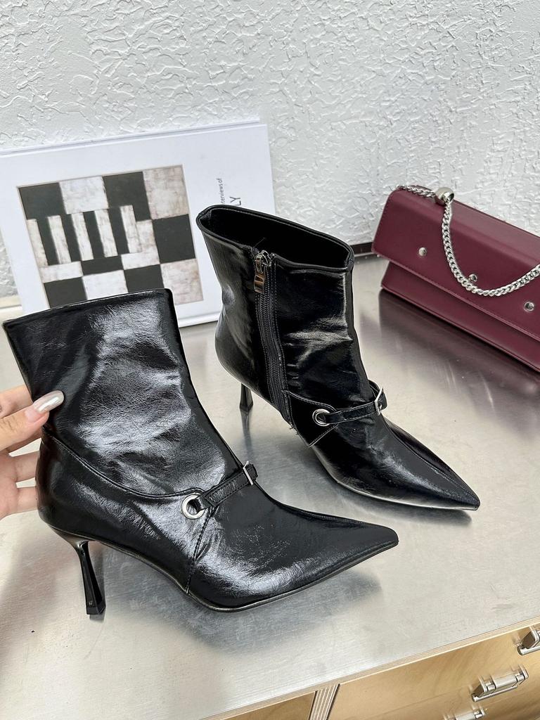 2025 autumn and winter new European and American style temperament high heel pointed high heel short boots fine heel character buckle side zipper wom