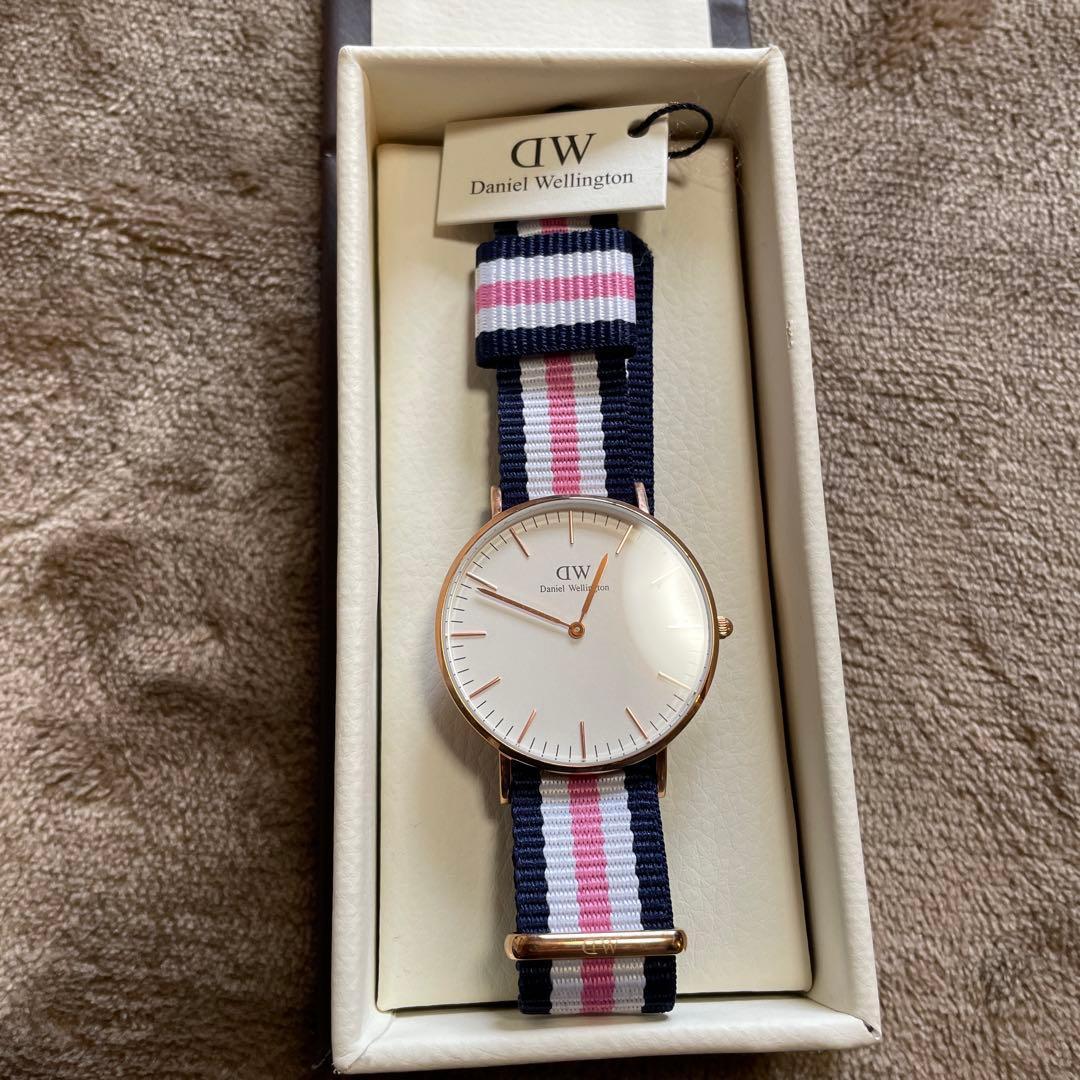 Used New and unused Daniel Wellington watch