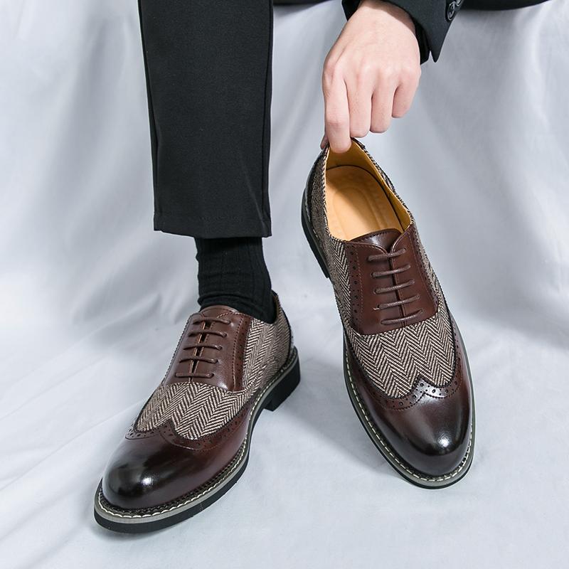 Fashion Brand New Men Comfortable Pointed Carving Leather Shoes Spring Fashion Versatile Business Lace Block Color Blocked Leather Shoes