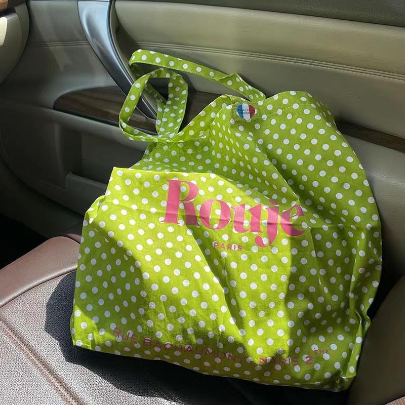 

Mooni/blue plaid flower print shoulder Rouje canvas bag 2025 new bag ins blogger the same style зелёный