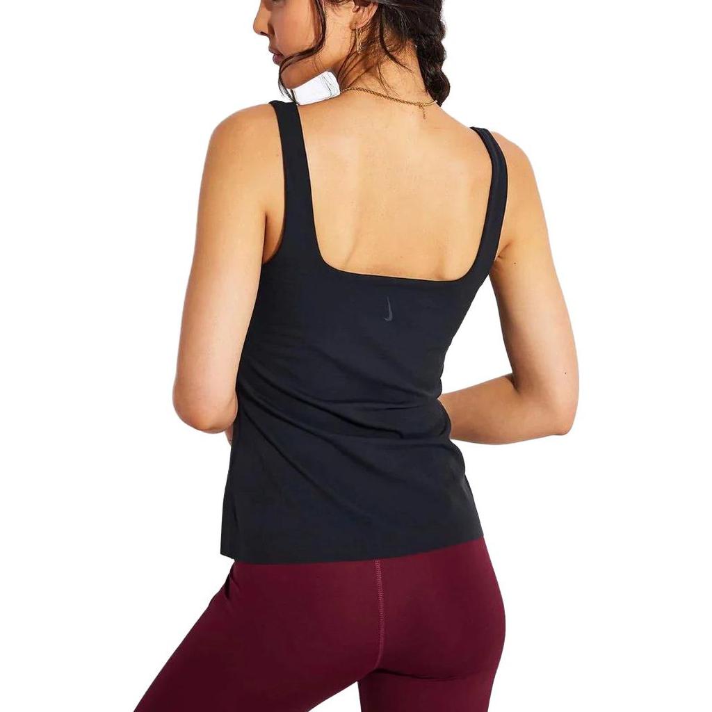 Nike Tank Tops Women's Black U Neck Moderate Straight Fit DA0723-010