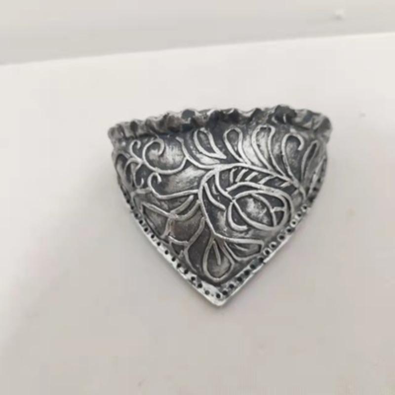 Retro Heart-shaped Succulent Resin Flower Pot Wall-mounted Succulent Display Set, Green Plant Flower Container, Resin Wall Decoration