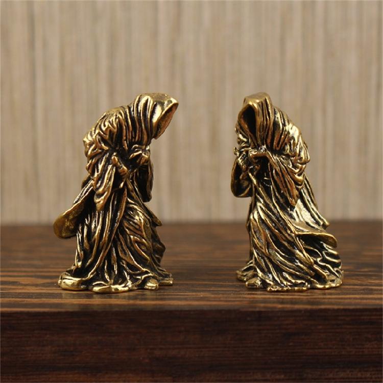 Dark Fighter Bronze Statue Complex Hide Plan Study Desk Decoration Mysterious Home Deck Gift