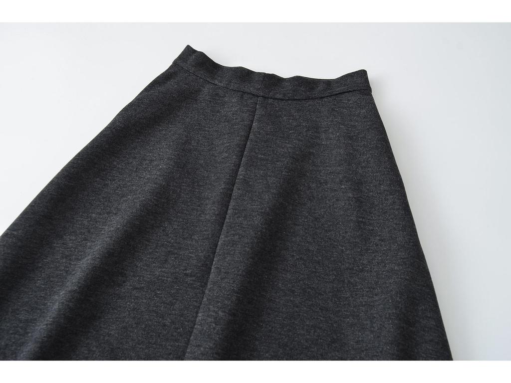 2026 Autumn/Winter Women's High-Waisted A-Line Woolen Skirt - Versatile, Long, Thick, and Slimming