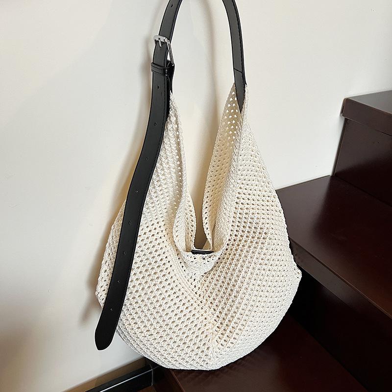 Lazy wind woven shoulder bag women's summer new beach bag niche hollow tote bag messenger bag