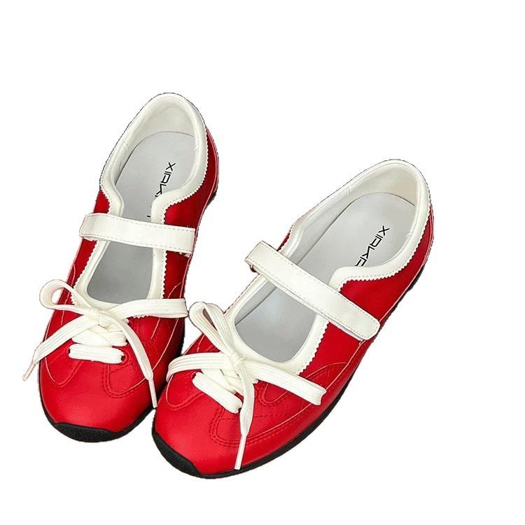 Inner height increase silver single shoes women's 2025 new summer black and white color matching ballet shoes women's light mouth casual shoes women