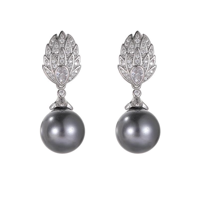 Silver-Gray Zircon Mother-of-Pearl Earrings - Elegant, Versatile, High-End Design