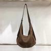 Korean niche design large-capacity bag 2025 new retro casual shoulder messenger bag fashion tote bag women