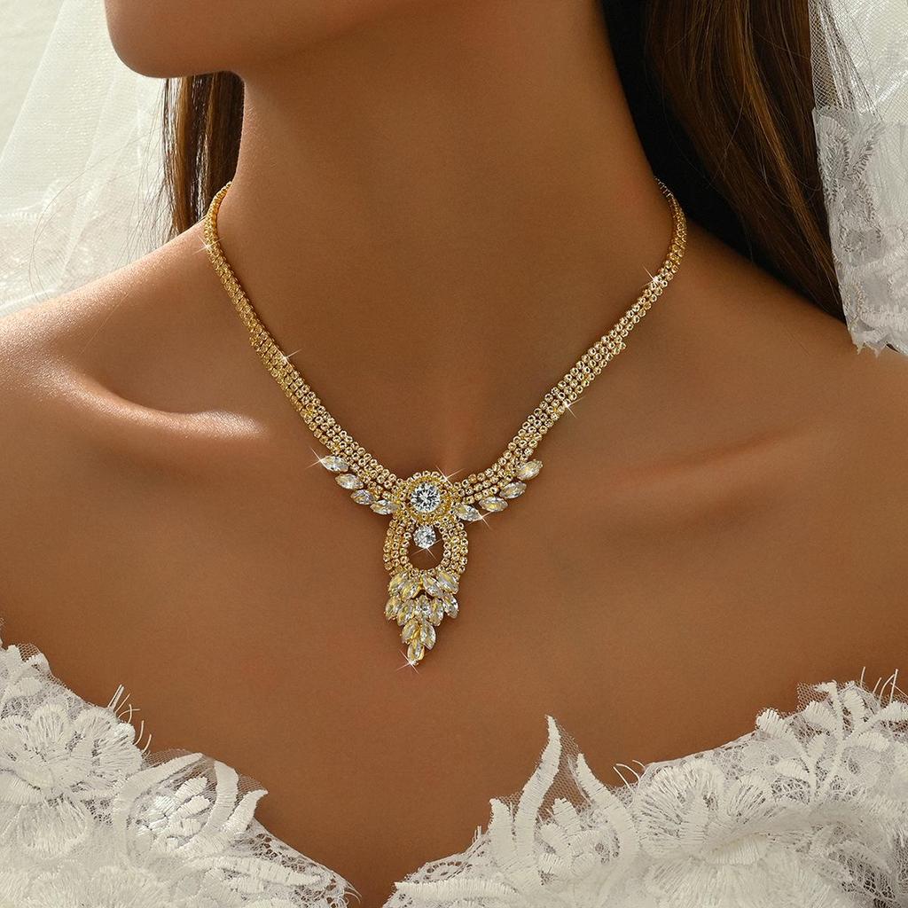 Zircon Water Drop Choker Necklace - Elegant Luxury Jewelry for Autumn & Winter Dresses
