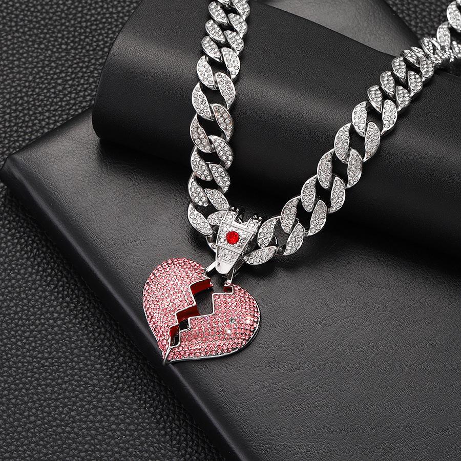 Hip Hop Dark Style Personality Shattered Cracked Love Pendant Hanging Chain HIPHOP Cuban Chain Necklace Street Dance Accessories