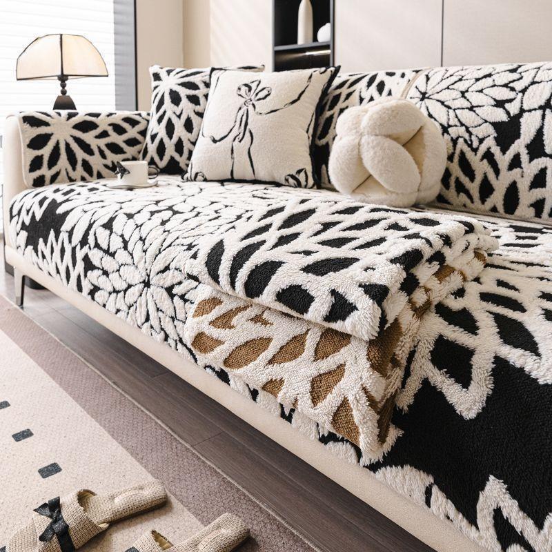 Warm And Thick Sofa Cover Cloth Anti Slip Cushion Sofa Cover Comfortable And Skin Friendly Autumn And Winter New Collection