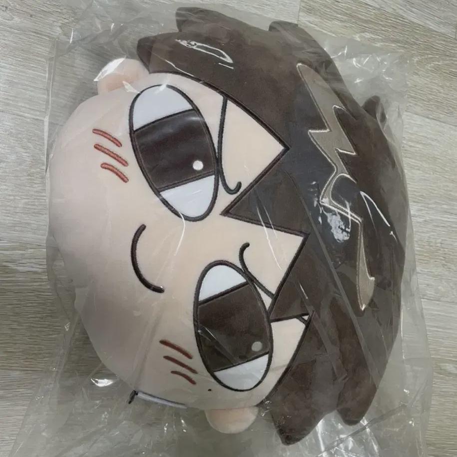 

Garbage Time Kiss-on Face Cushion