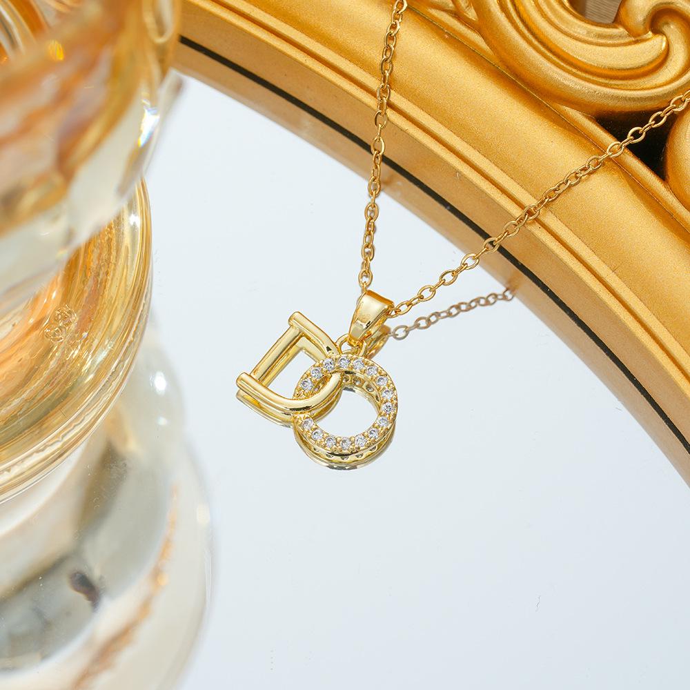 Geometric Zircon Necklace Simple Design Interlocking Round Square Clavicle Chain New Trendy Niche Set