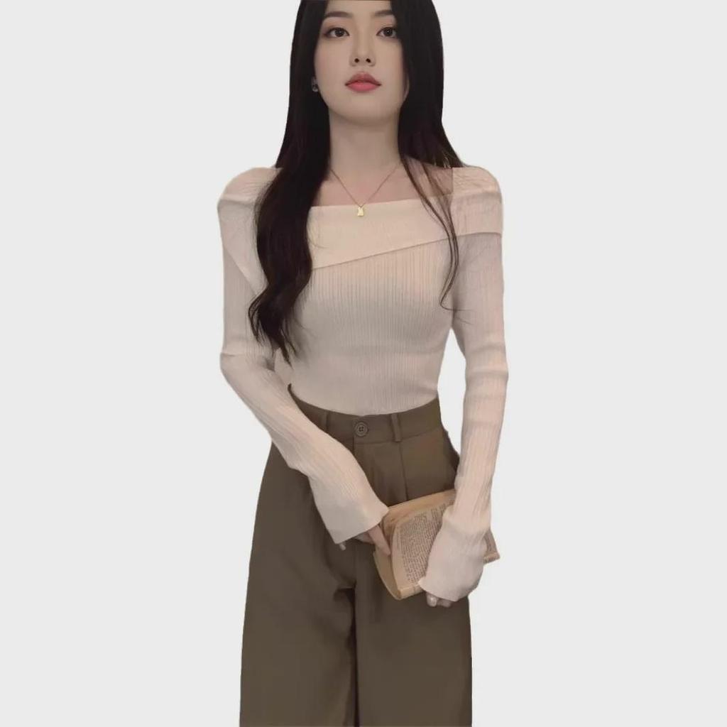 2024 Autumn One-Shoulder Slim Lapel Sweater – High-End Niche Design for Trendy Look