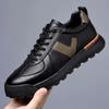 Men's shoes first-layer cowhide casual leather shoes thick-soled fashionable, lightweight, breathable sports Forrest Gump shoes low-top