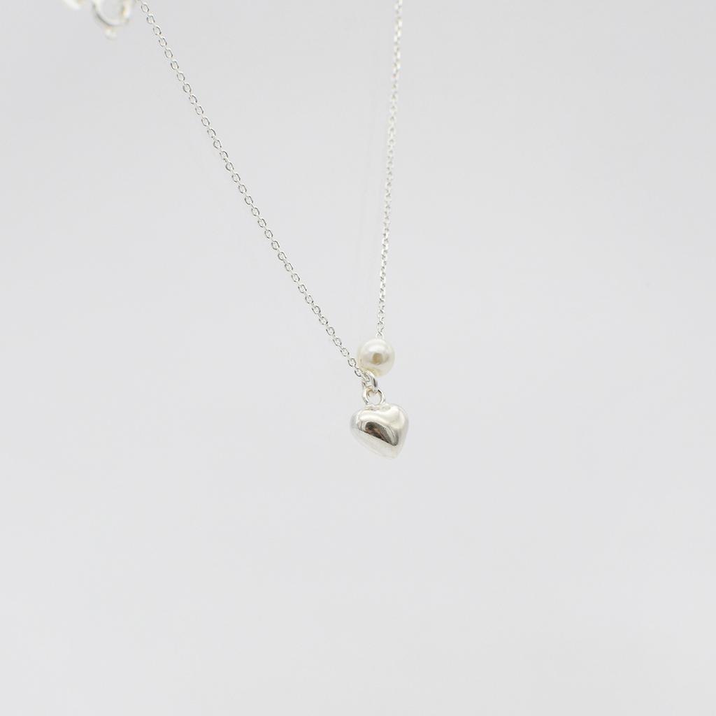 S925 Sterling Silver Heart Pearl Clavicle Necklace, Luxury Minimalist Design, Fashionable Ins Trending Necklace for Women