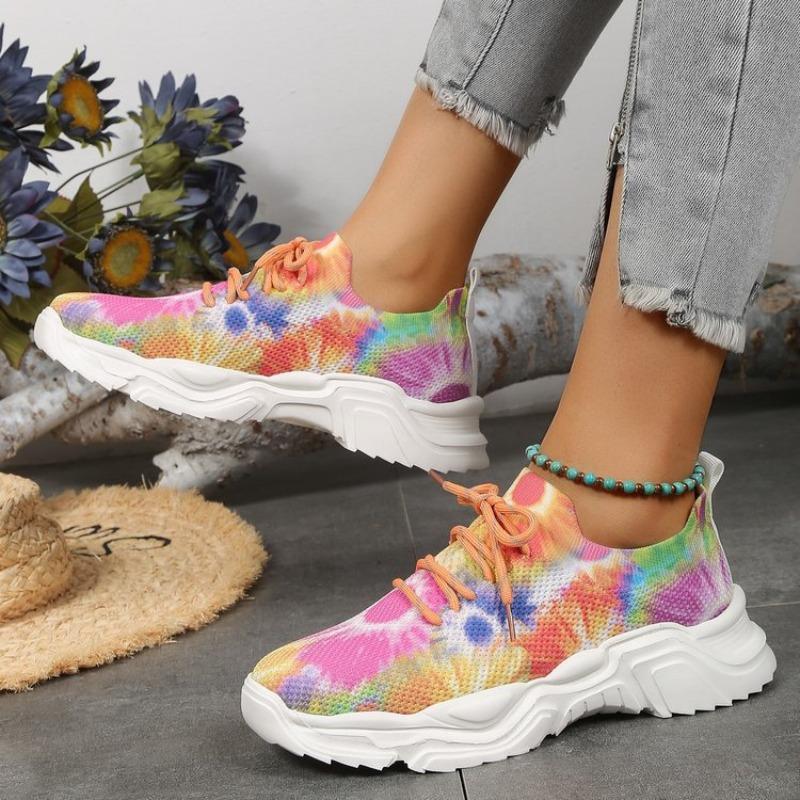Casual Flower Sports Shoes Women's 2025 New Fashion Flat Sole Large Size Head Lace Casual
