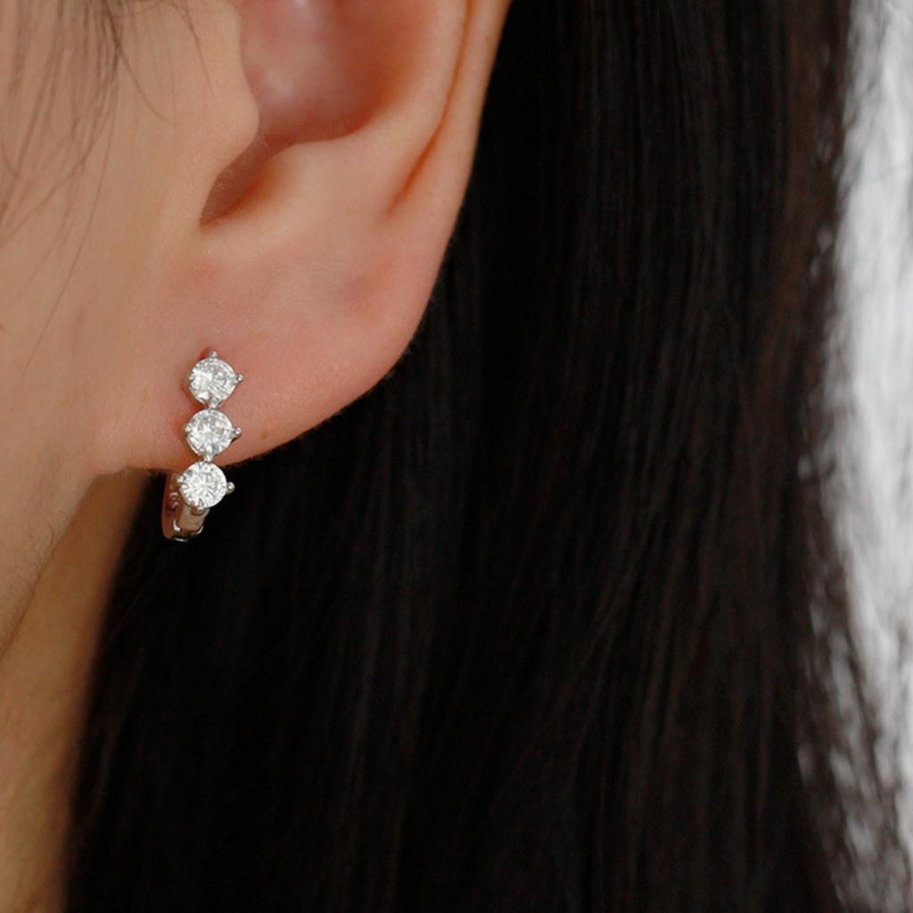 VEWANT S925 Sterling Silver 18K Gold/Rhodium Plated 3 Stone CZ U Shape Huggie Hoop Earrings Fine Jewelry for Women