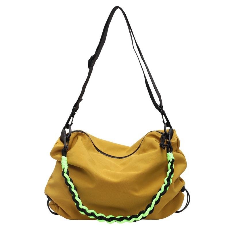 Japanese versatile messenger bag Korean version of simple solid color portable shoulder bag trendy couple underarm tote bag