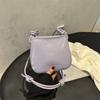 Fashion, lightweight and casual solid color new simple shoulder bag high texture versatile portable messenger bag women