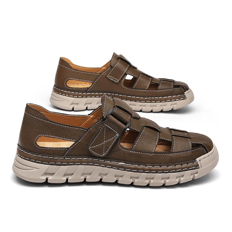 Mode Sandales d'été blanches pour hommes Chaussures décontractées respirantes à la mode Semelle souple Sandales de plage d'extérieur Claquettes romaines Grande 47