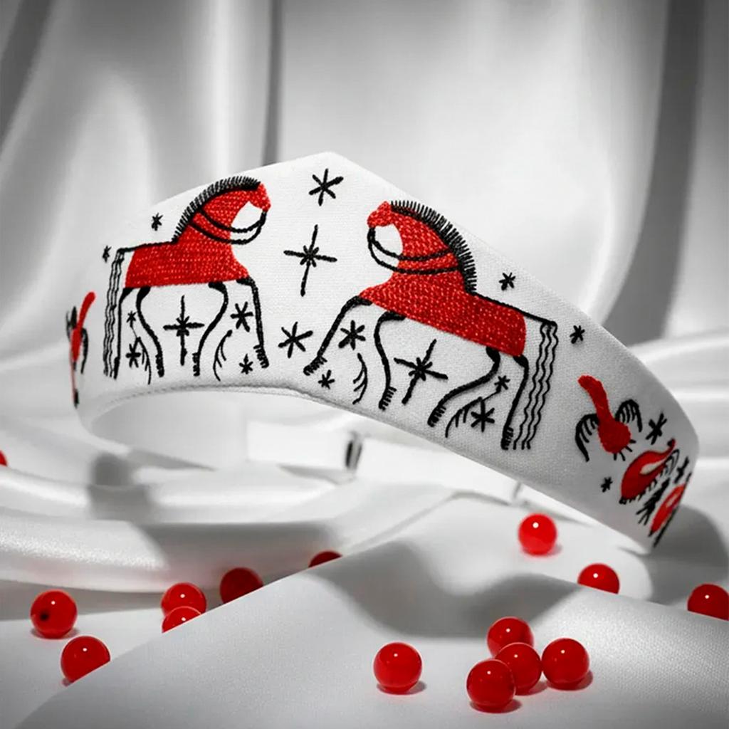 Fabric Horse-Shaped Embroidered Bird Headband For Women British Retro Hair Accessories For Girls Home Leisure Headwear Gift