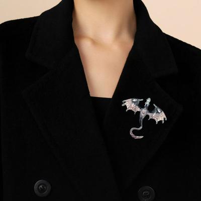 Winged Dragon Brooch Retro Colorful Dragon Brooch Pin Decorative Alloy Lapel Pin Clothes Accessory for Backpack Hats Jackets Decoration