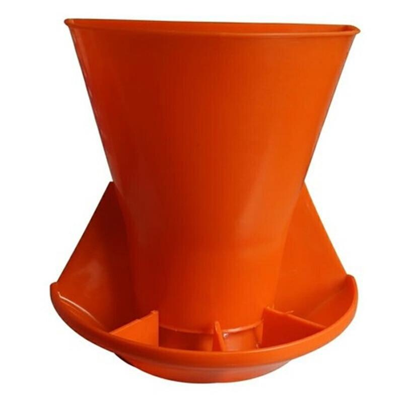 Plastic Piglet Feeder Trough Wall Mounted Feed Bowl For Pig Rabbits Chicks Farming Livestock Equipment And Small Animal Farm
