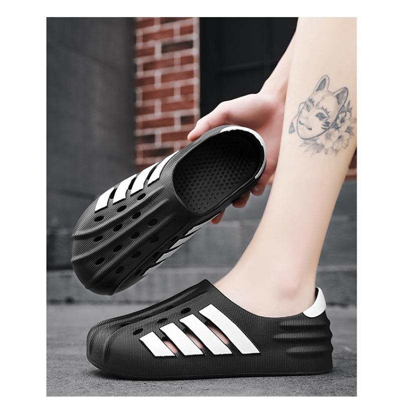 Men's Breathable Clogs Hollow-out Non-slip Casual Slip-on Sandals