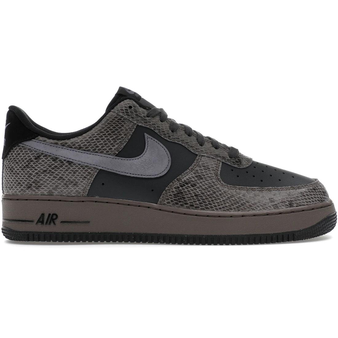 

Sneaker Nike Air Force 1 Low Off Noir Snakeskin(HF2898-001) 39
