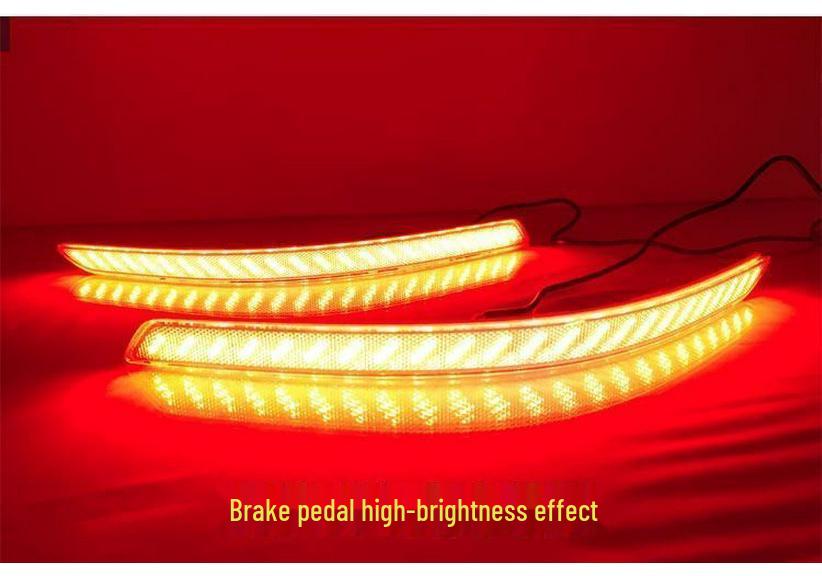 LED Rear Bumper Reflector Light with Flowing Turn Signal for 11-15 Kia K5