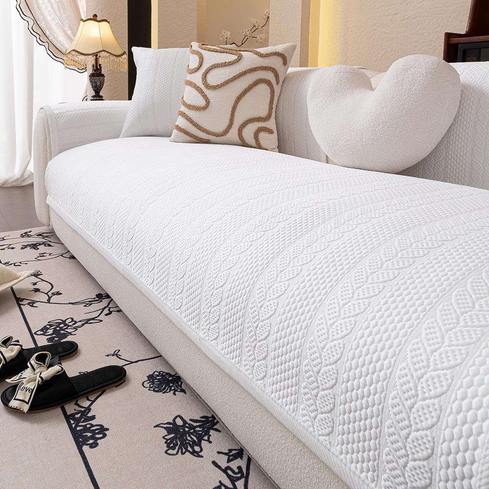 

Cool Doudou Ice Silk Sofa Cushion Summer Mat Cushion New Non-Slip Summer Sofa Cover Cover Cool Cover 70*70cm грязно-белый