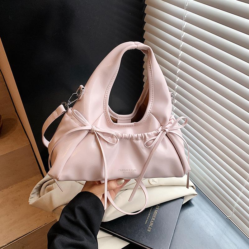 Premium Texture Bag Women's Summer 2025 New Fashion Niche Design Shoulder Messenger Bag Portable Dumpling Bag
