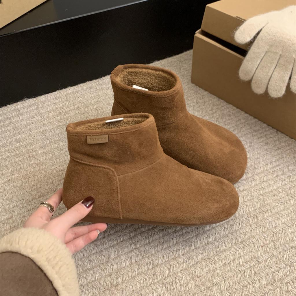 Fur Integrated Snow Boots Women's Velvet Warm Boken Short Boots Winter New Retro Flat Bottom Ugly Cute Cotton Shoes