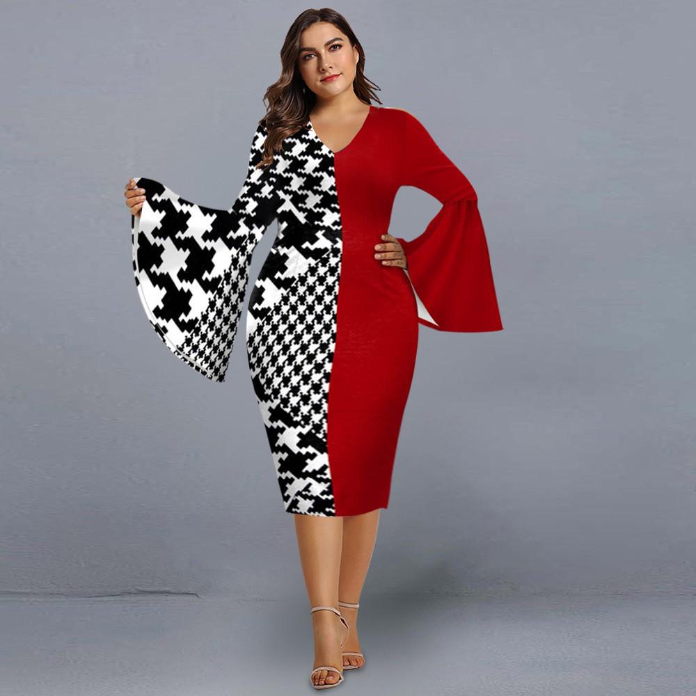 2024 Plus Size V-neck Bodycon Dress with Bell Sleeves and Positioned Print