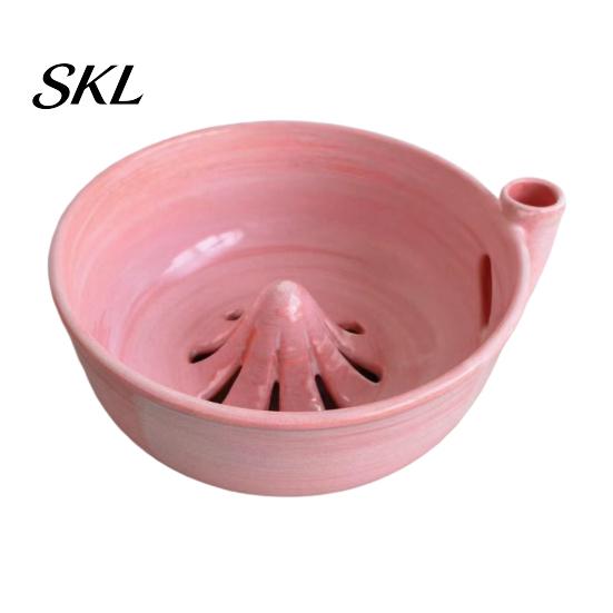 Draining And Rinsing Bowl Self Wash Bowl, with Hollow Drain Holes, Swirl-Flow Berry Kitchen Fruit Washer Washing Ceramic Rinse for Counter