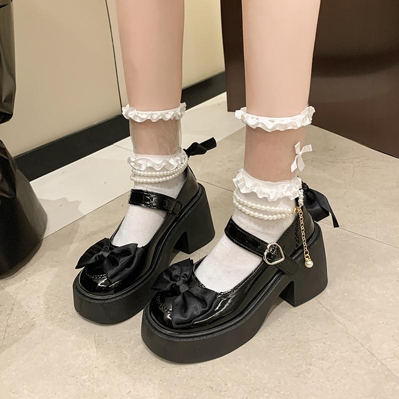 Lolita Shoes Heart Buckle Women Sweet Bow Pearl Chain Mary Janes Shoes Woman PU Leather Thick Bottom Party Pumps Mujer Zapatos