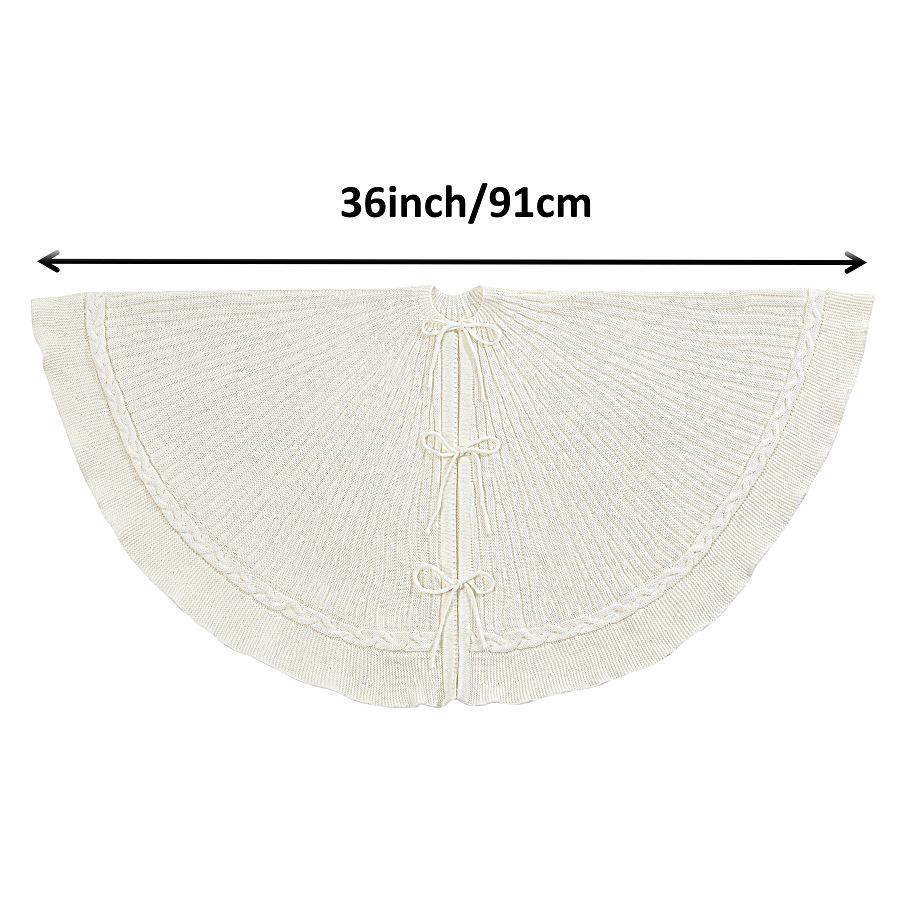 White Vertical Stripe Knit Christmas Tree Skirt with Wave Edge for Family Decoration