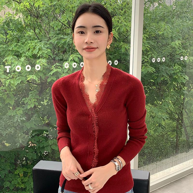 Women's V-Neck Lace Trim Cashmere Cardigan - Long Sleeve Knit Sweater for Autumn and Winter
