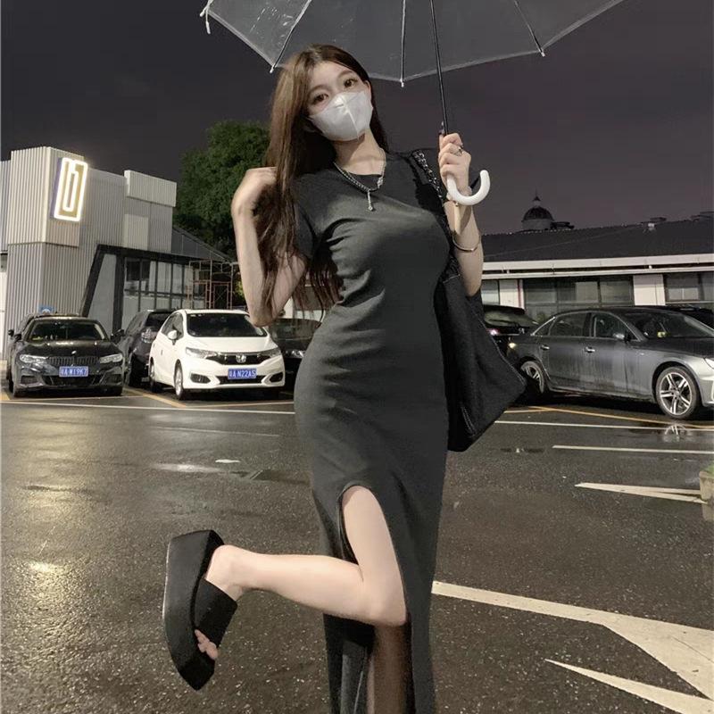 Large size casual short-sleeved T-shirt dress for women's spring waist and thin straight skirt, pear-shaped figure split-ended long skirt