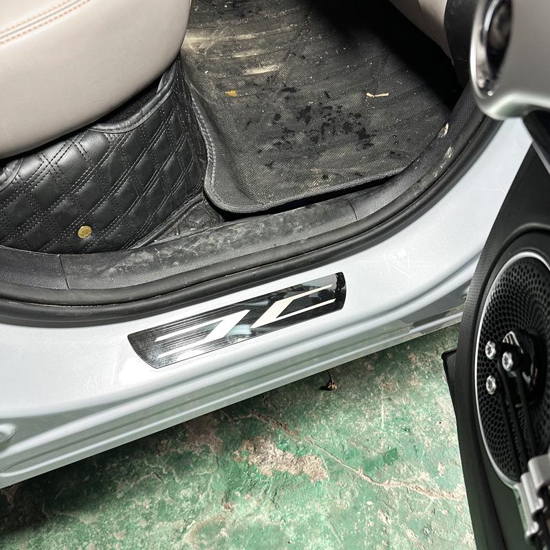 Ochranná nálepka proti poškrábání prahu dveří auta pro Sylphy, Teana, X-Trail, Qashqai, Pathfinder, Kicks.