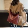 Premium Sense Ny Høst og Vinter Stor Kapasitet Bøtteveske Premium Sense Nisje Skulderveske Underarmsveske Tote Bag