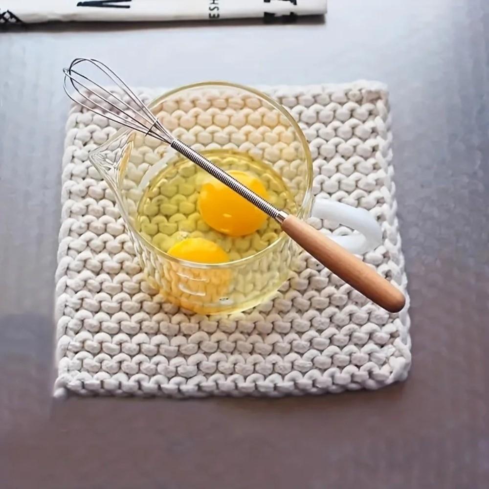 Solid Wood Handle Kitchen Whisk Mini Wire Design Mini Egg Beater Stainless Steel Wire Beating Function Stainless Steel Whisk