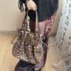 Bolso de Hombro Vintage Y2k Estampado de Leopardo para Mujer Hebilla Metálica Diseño de Cierre con Cordón Bolso Hobo Gran Capacidad Bolso de Axila para Commute de Mujer