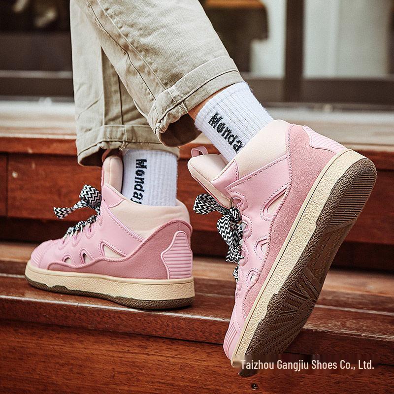 2025 Vinter Trendiga Högtoppade Skate-skor för Herrar och Damer med Leopardmönster: Mångsidig retro hiphop-stil med höjdökning