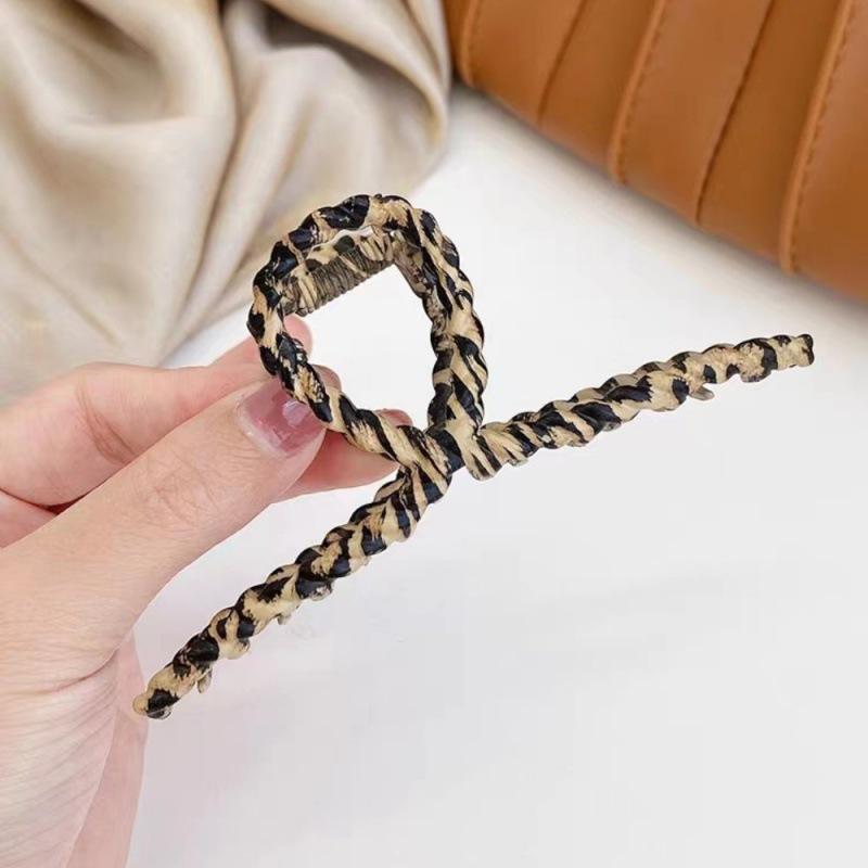 JMXD - Metal Leopard Print Large Grab Clip Back Head Elegant Temperament Hairpin Women's Hair Grab Shark Hair Chuck Hairpin