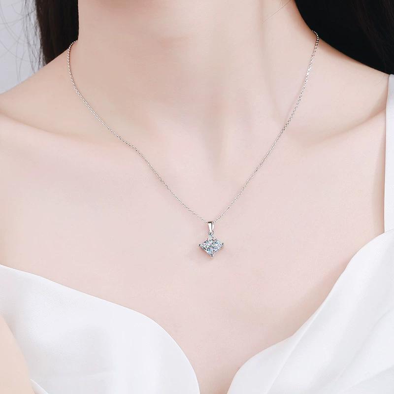 Tezzc Pricess Cut Moissanite Necklace For Women Lab Grown Diamond Pendant Necklace With certificate Silver Jewelry Wholesale