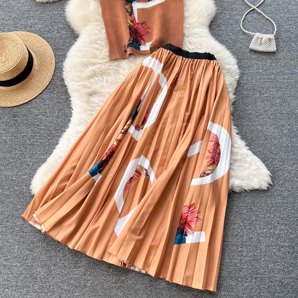 Autumn Europe And The United States Fashionable Lazy Loose Knit Top Plus Printed Pleated Half-Body Skirt Two-Piece Set