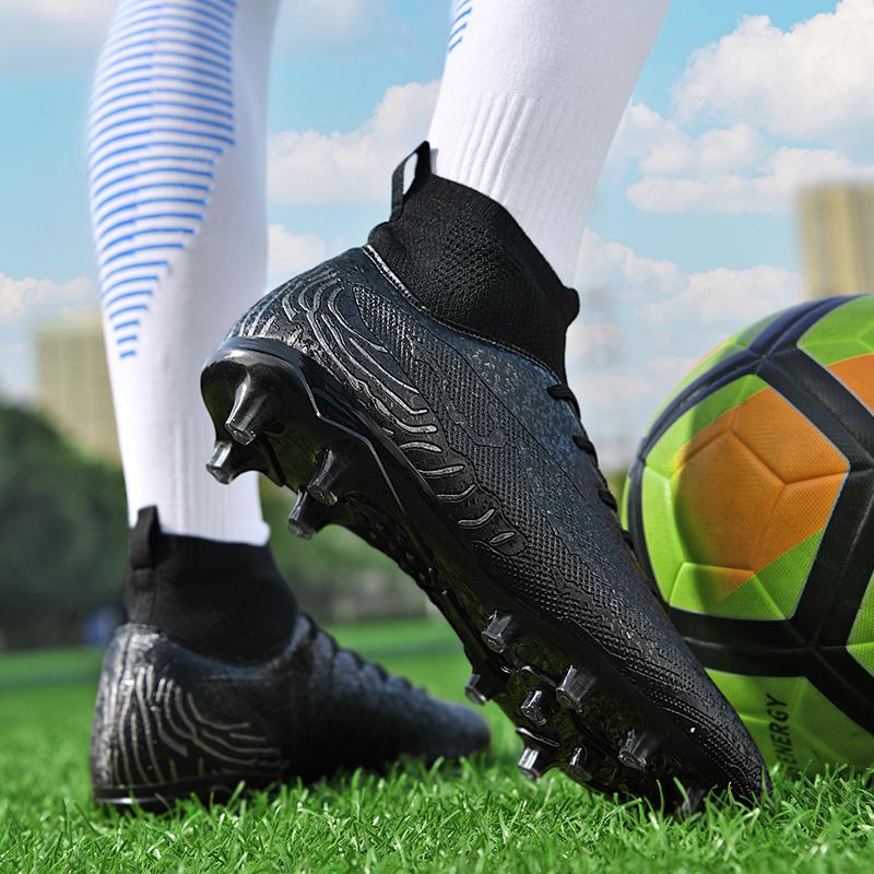 Mode Herren Fußballschuhe FG Rutschfeste Rasen Fußballschuhe Schlichtes Design Schuhe Galvanisierte Sohle High Top Sneaker Fußballschuhe 35-46
